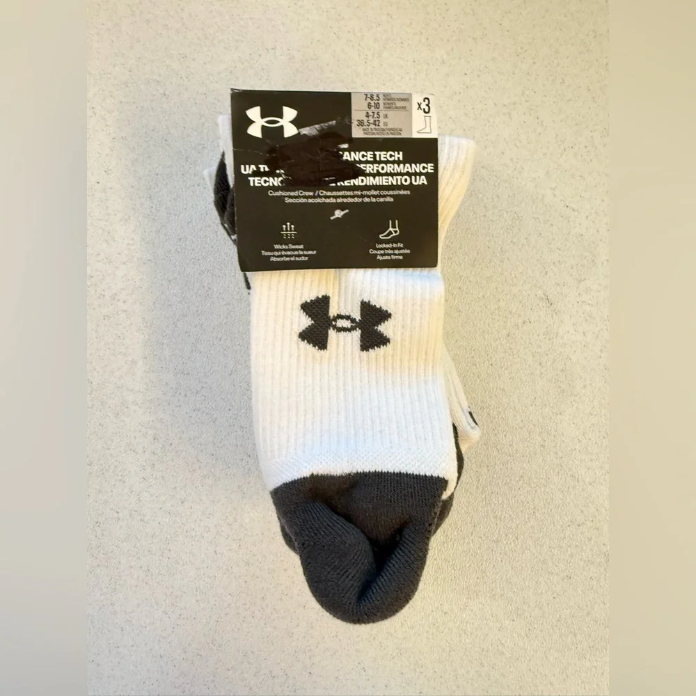 Under Armour Men's White and Black Performance Socks